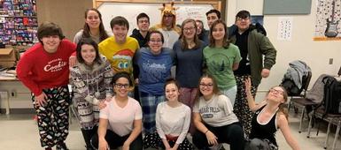 CNS Vocal Jazz Group, W3B, Entertains Local Senior Citizens
