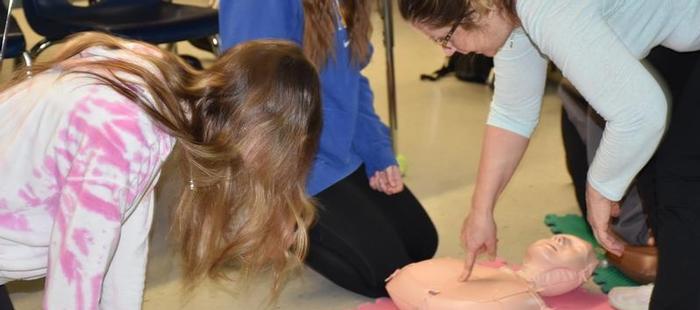 CNS Educator Recognized for Life Saving Action Teaches CPR to Students